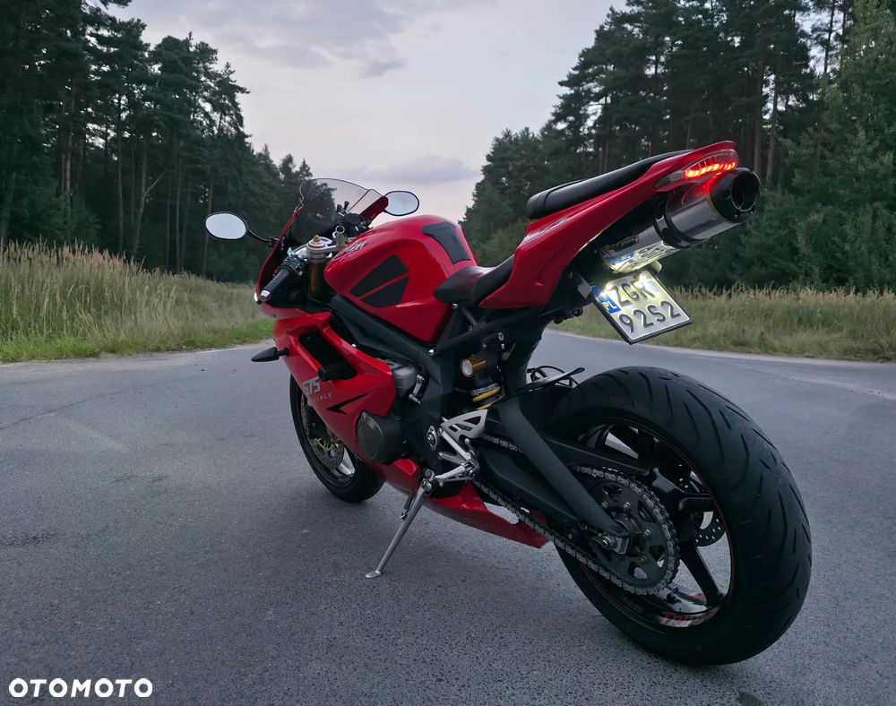 Triumph Daytona - 23