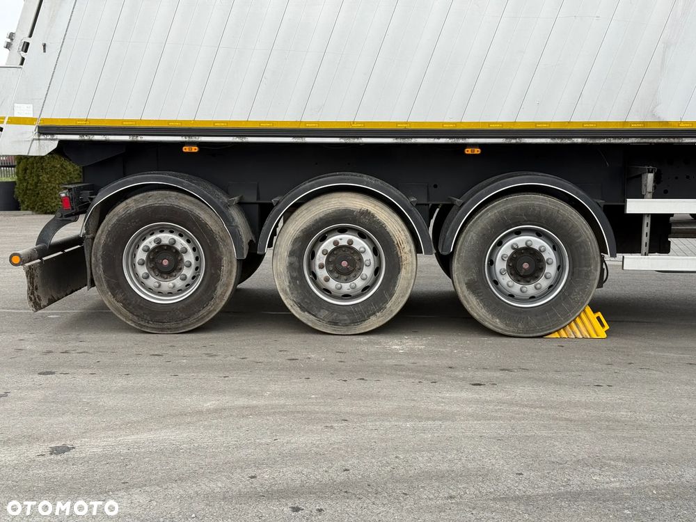 Wielton 42 m3 OSIE SAF USZKODZONY - 10