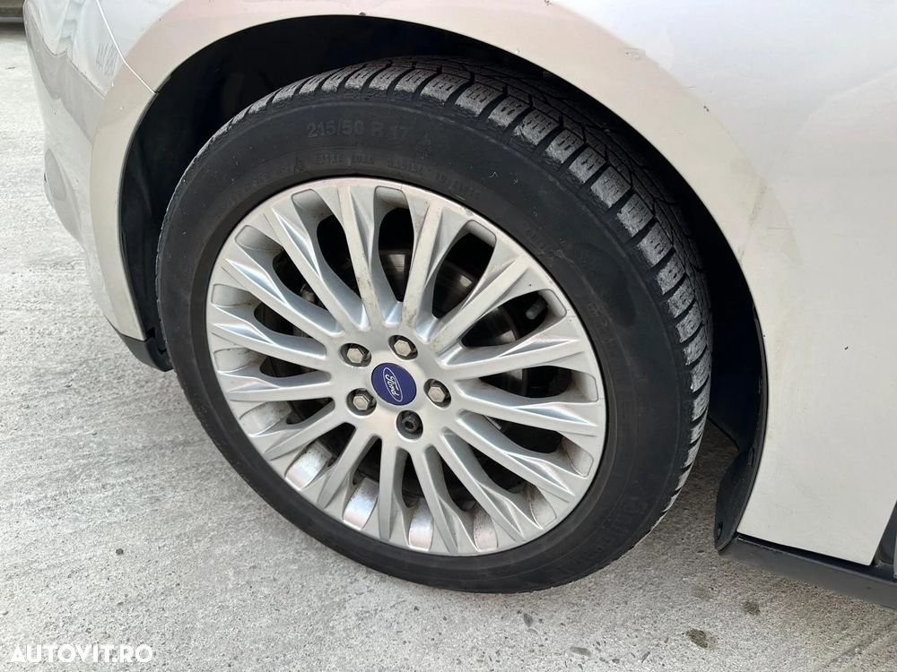 Ford Focus - 14