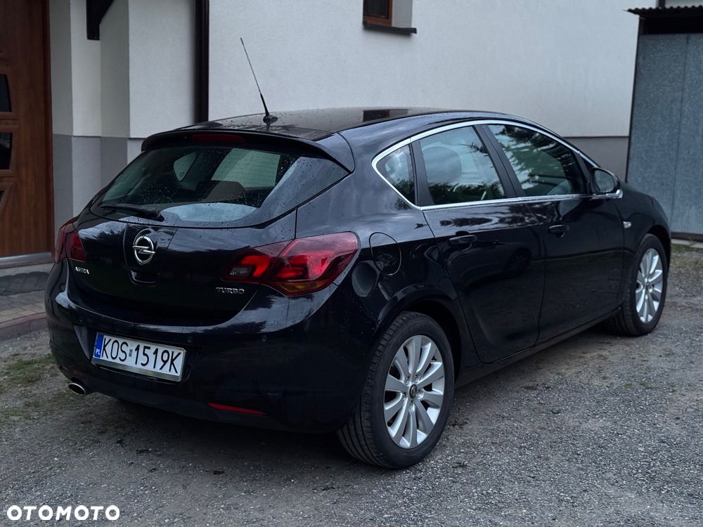 Opel Astra - 2