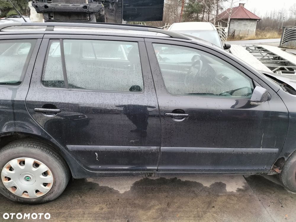 DRZWI PRAWE PRZÓD TYŁ  SKODA OCTAVIA II PRZED LIFT - 3