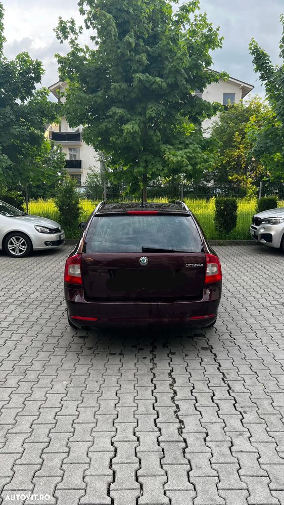 Skoda Octavia 1.6 TDI AMBITION - 4