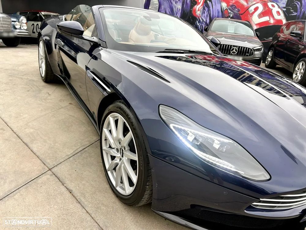 Aston Martin DB11 Coupé V8 Auto - 39