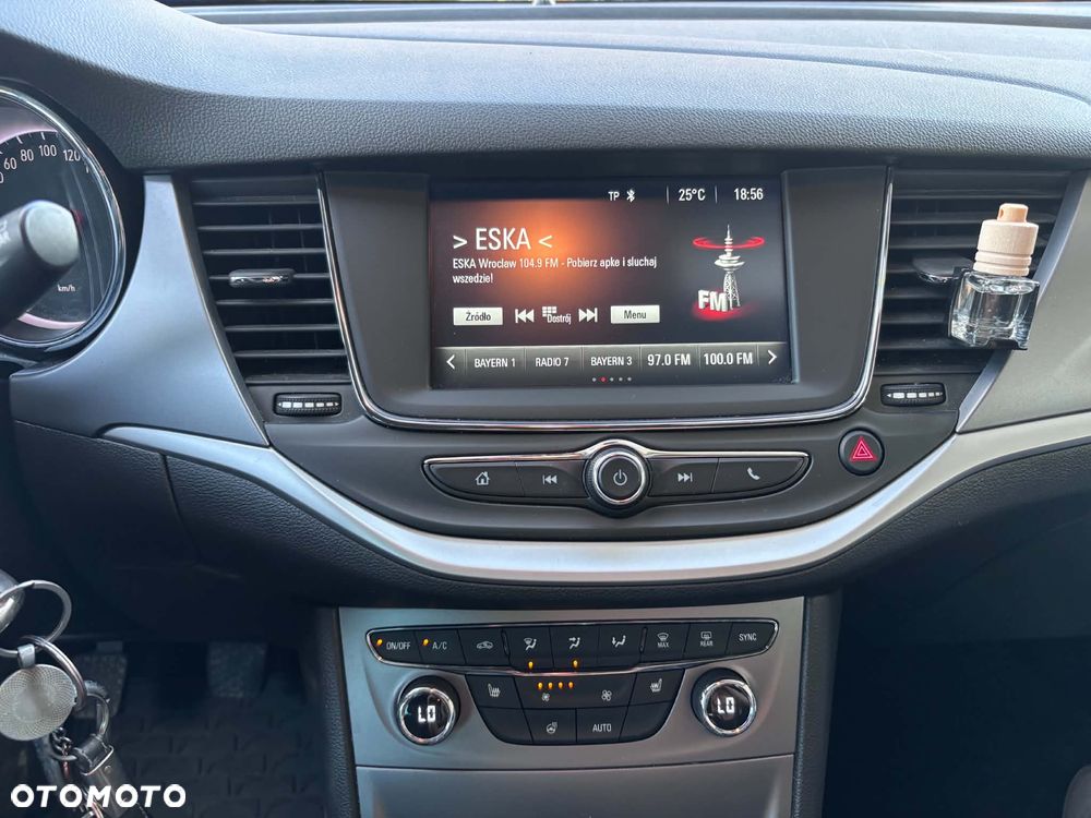 Opel Astra 1.6 CDTI Energy - 21