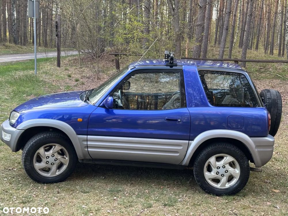 Toyota RAV4 2.0 - 4