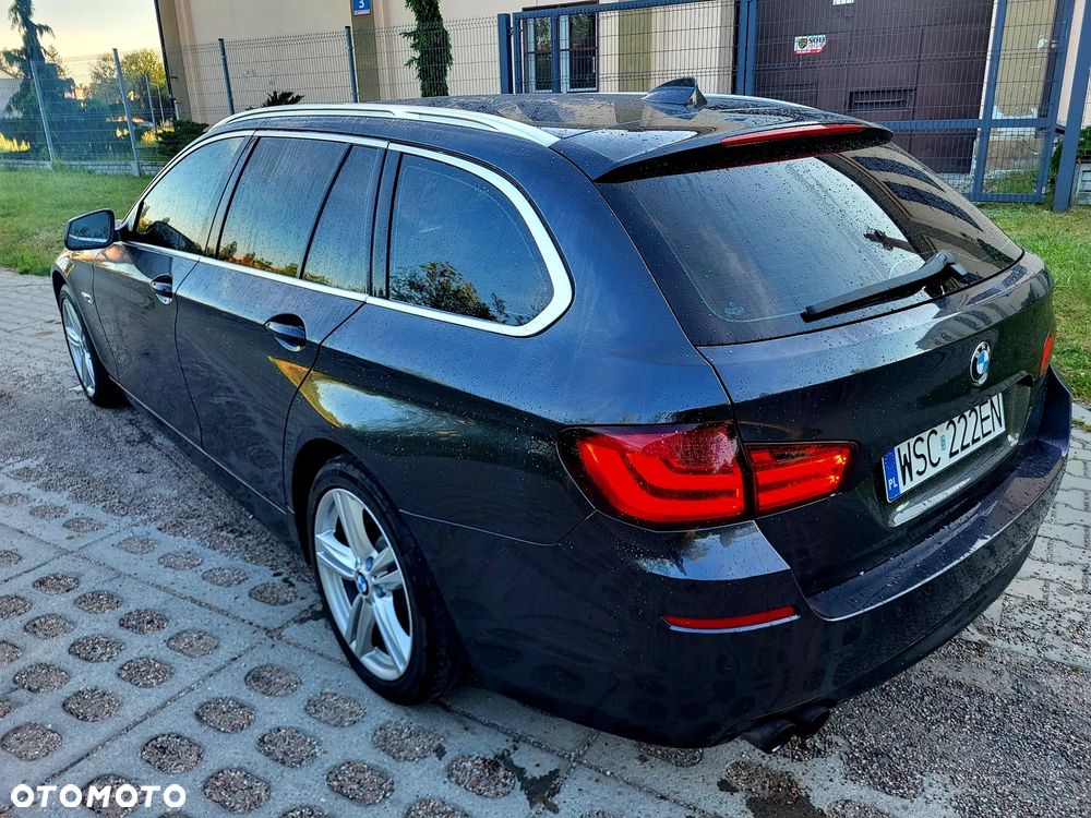 BMW Seria 5 525d - 7