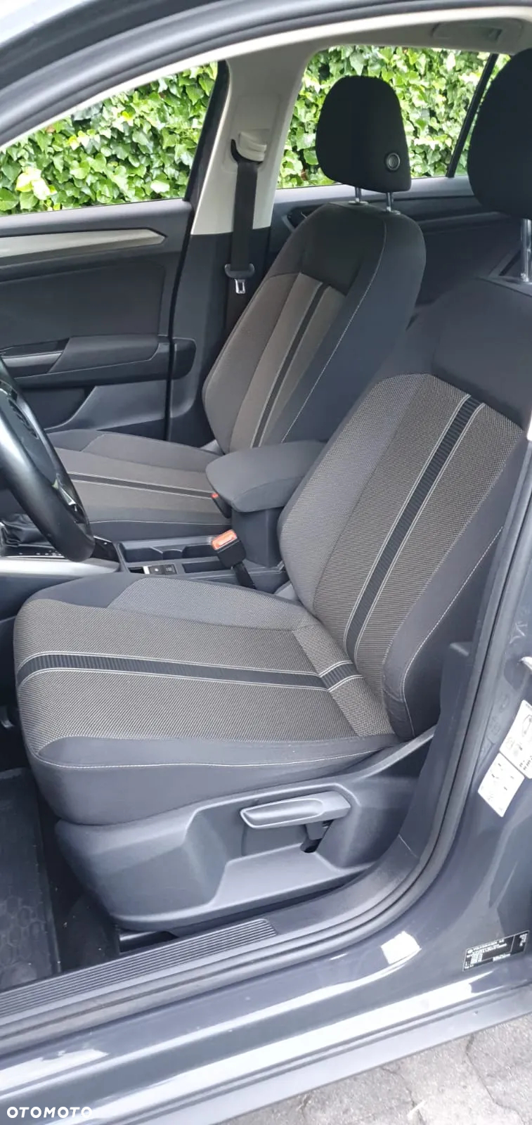 Volkswagen T-Roc 1.5 TSI Life DSG - 22