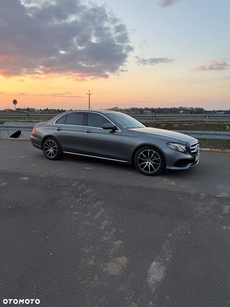 Mercedes-Benz Klasa E - 8