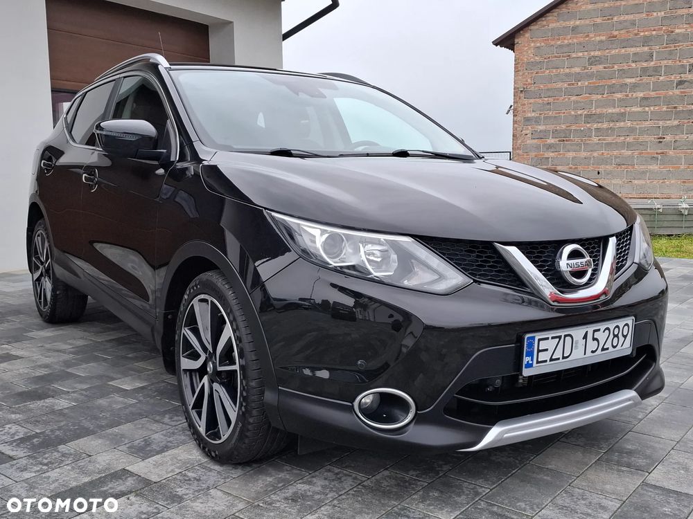Nissan Qashqai 1.6 DCi Xtronic TEKNA - 2