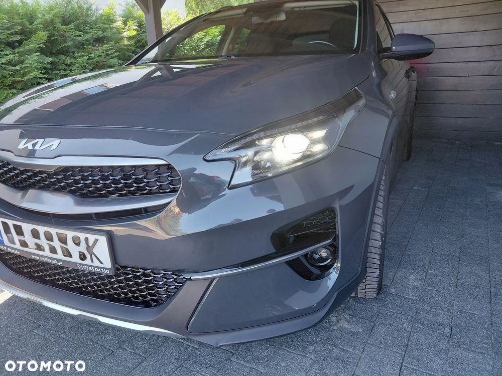 Kia XCeed 1.5 T-GDI M DCT - 2