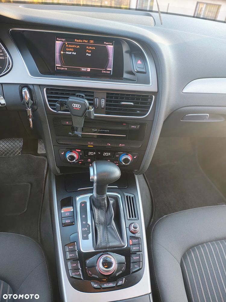 Audi A4 Avant 2.0 TDI Multitronic - 11