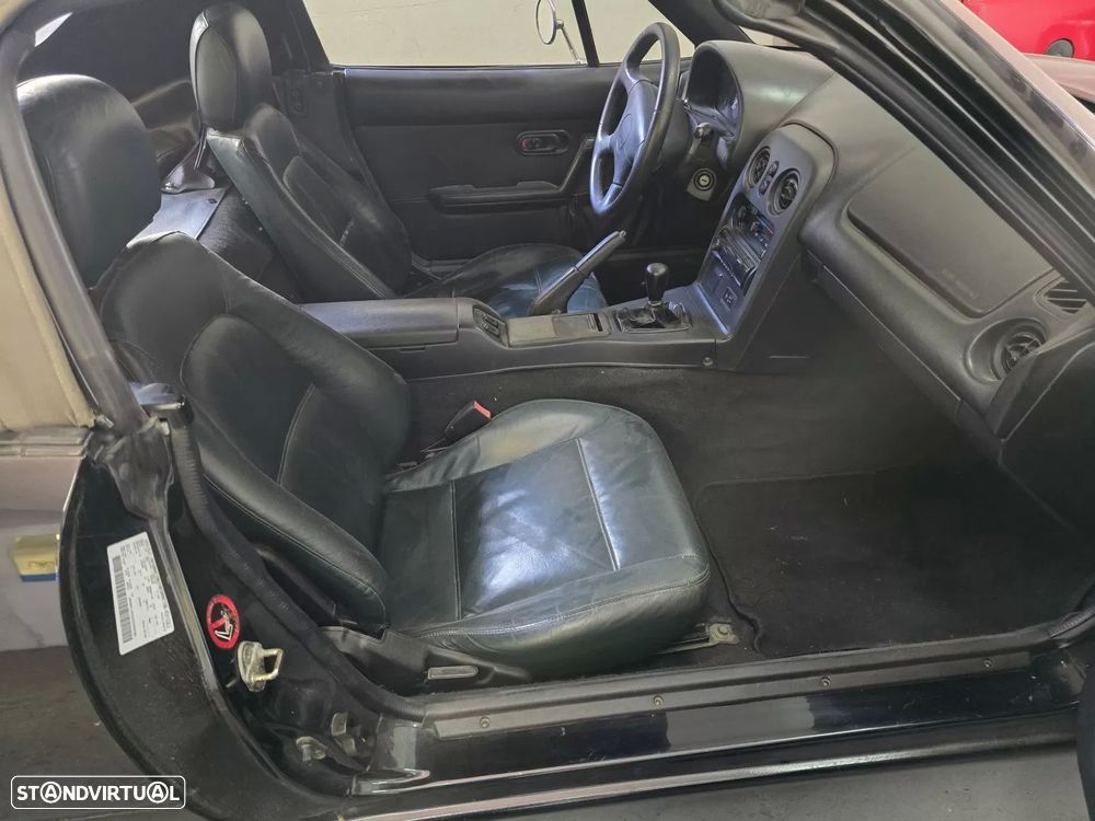 Mazda MX-5 1.6 - 6