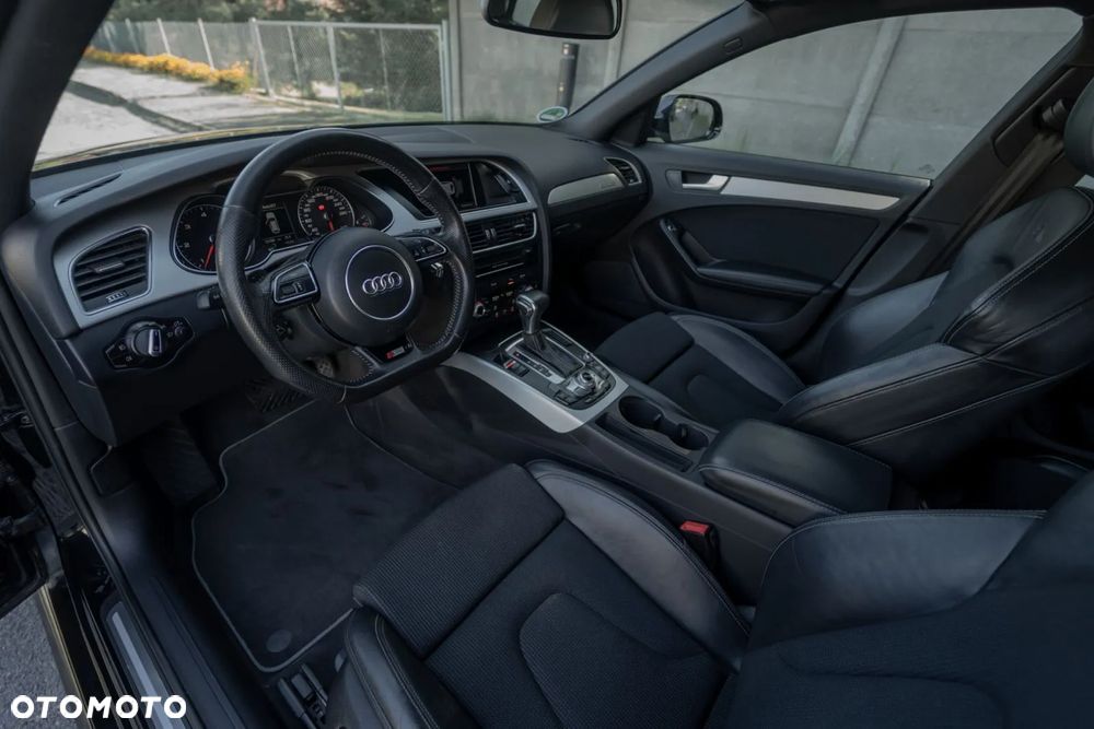 Audi A4 Avant 2.0 TDI DPF clean diesel quattro S tronic S line Sportpaket - 12