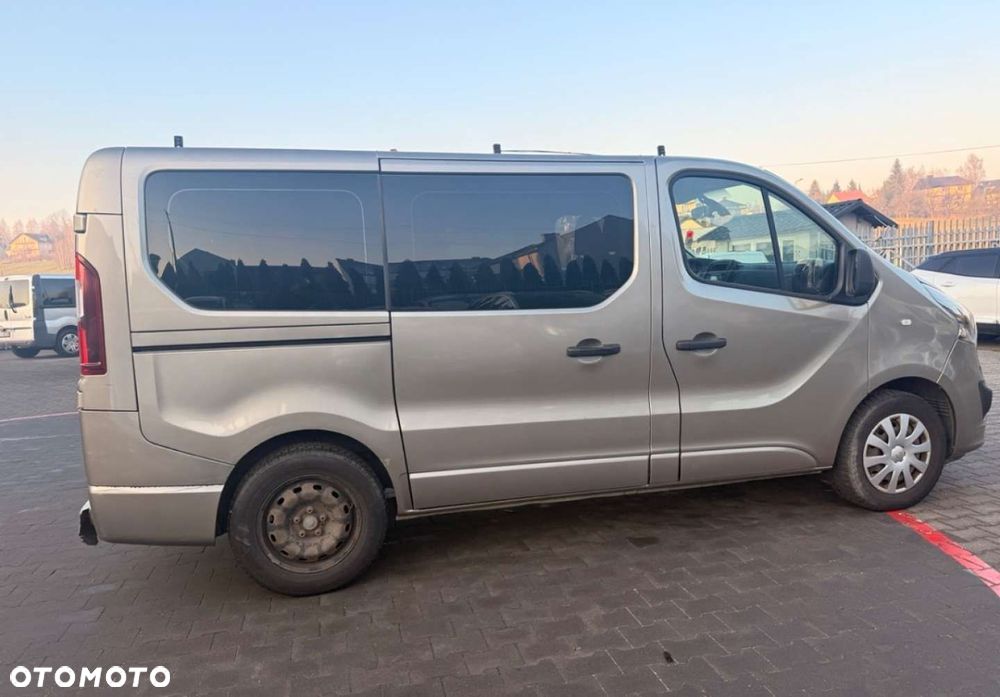 Opel VIVARO osobowy - 7