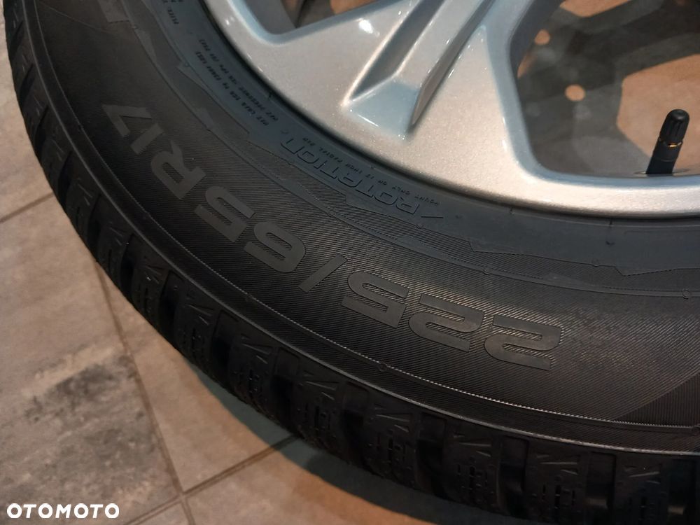 Koła Zimowe 225/65R17 Ford Kuga 2019- (Nokian) - 7