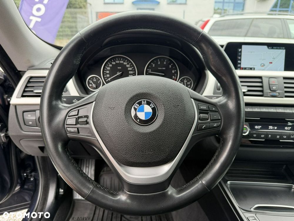 BMW 3GT 320i Sport - 14