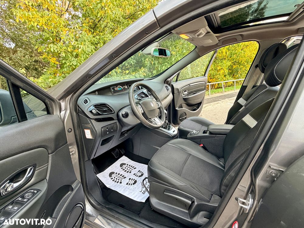 Renault Grand Scenic dCi 110 EDC Bose Edition - 12