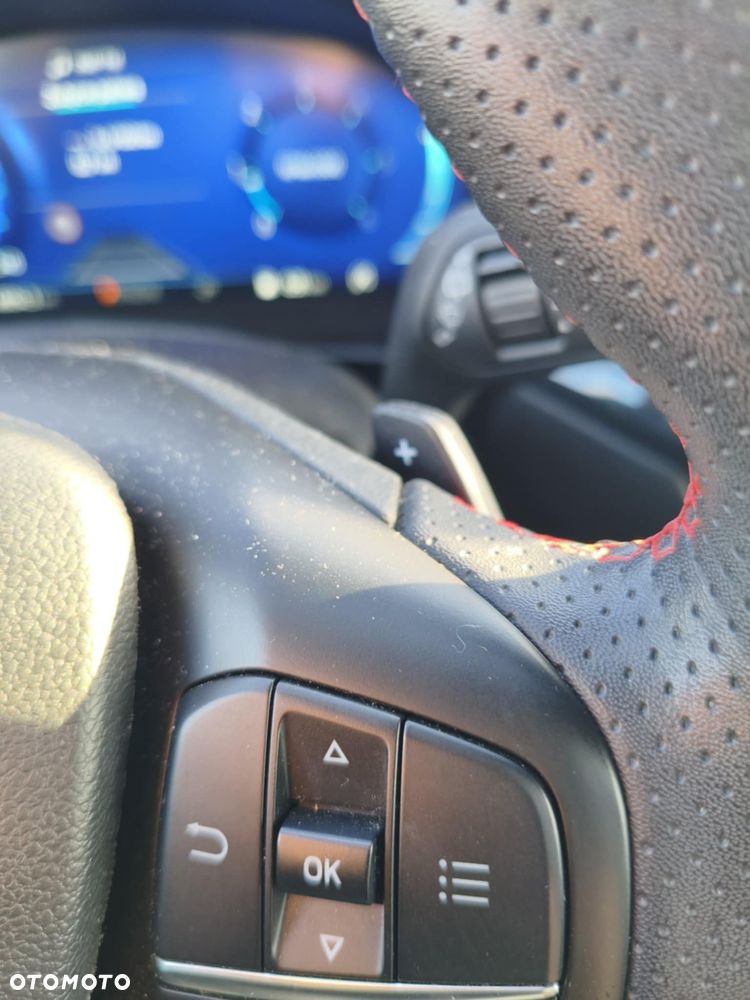 Ford Focus 1.5 EcoBlue STart-Stopp-System ST-LINE X - 9