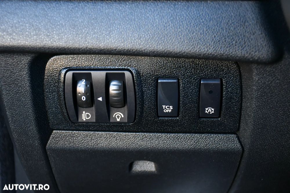 Renault Megane ENERGY dCi 130 BOSE EDITION - 13