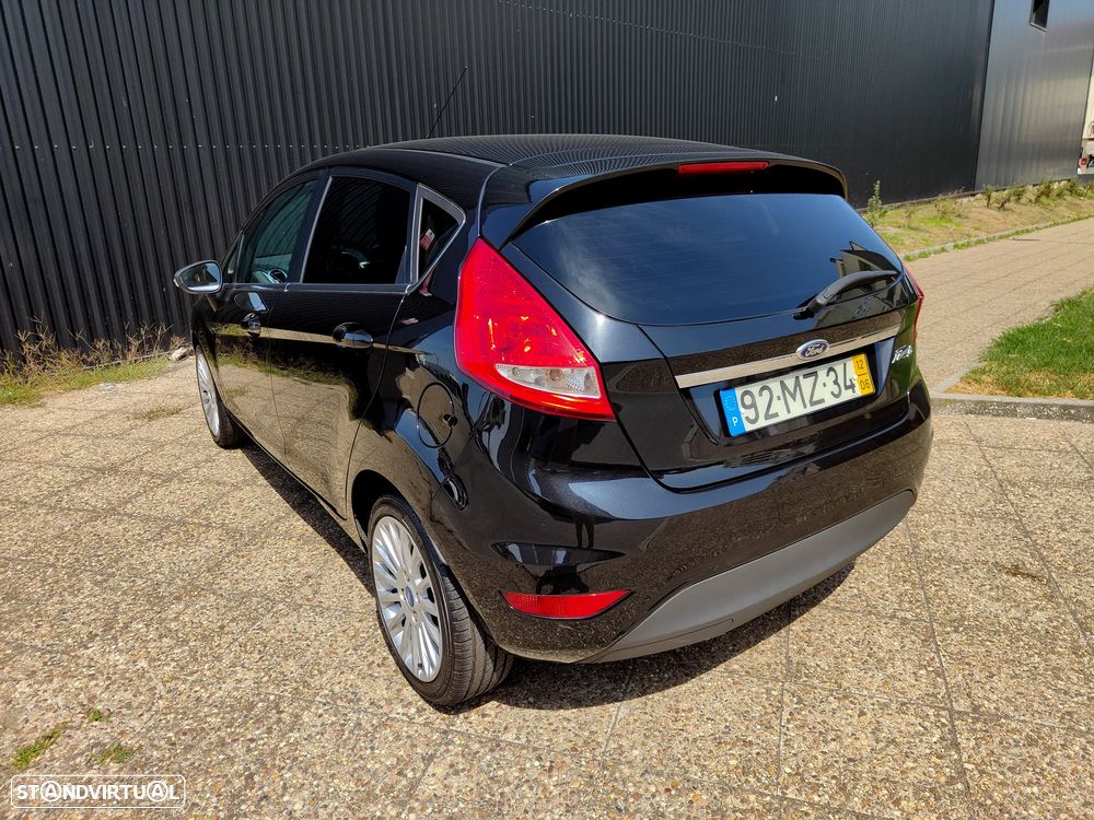 Ford Fiesta 1.4 TDCi Titanium - 18