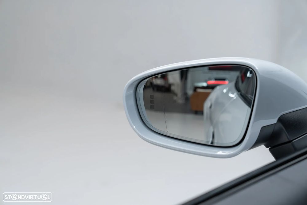 Porsche Taycan Sport Turismo Standard - 23