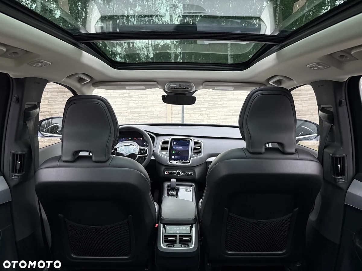 Volvo XC 90 - 24
