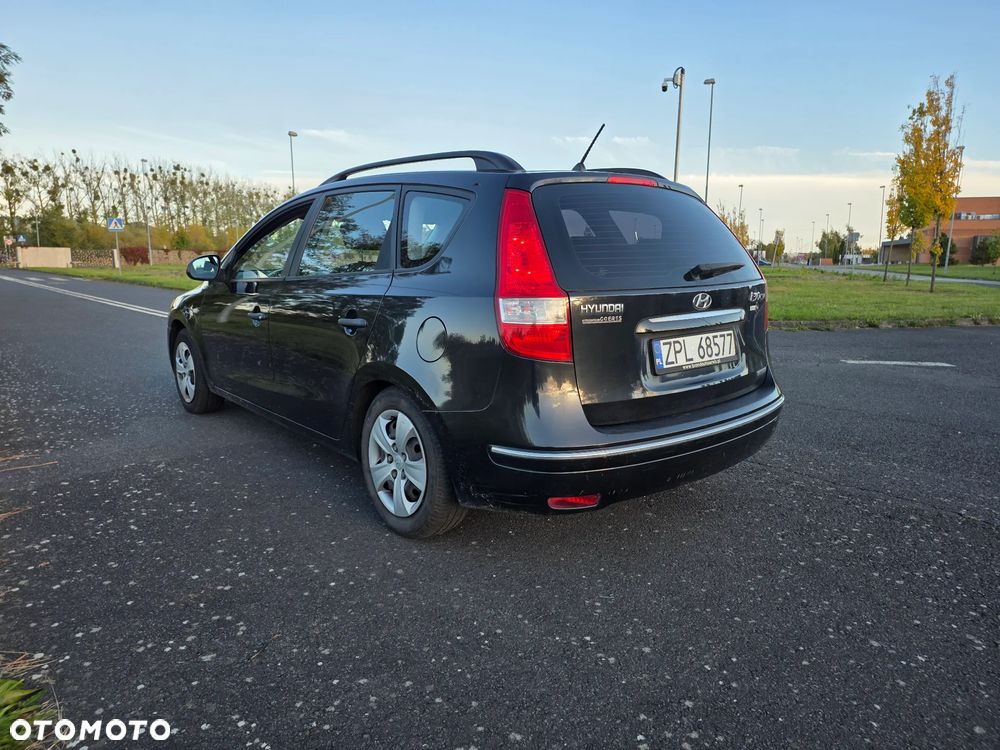 Hyundai i30 i30cw 1.6 CRDi Edition Plus - 4