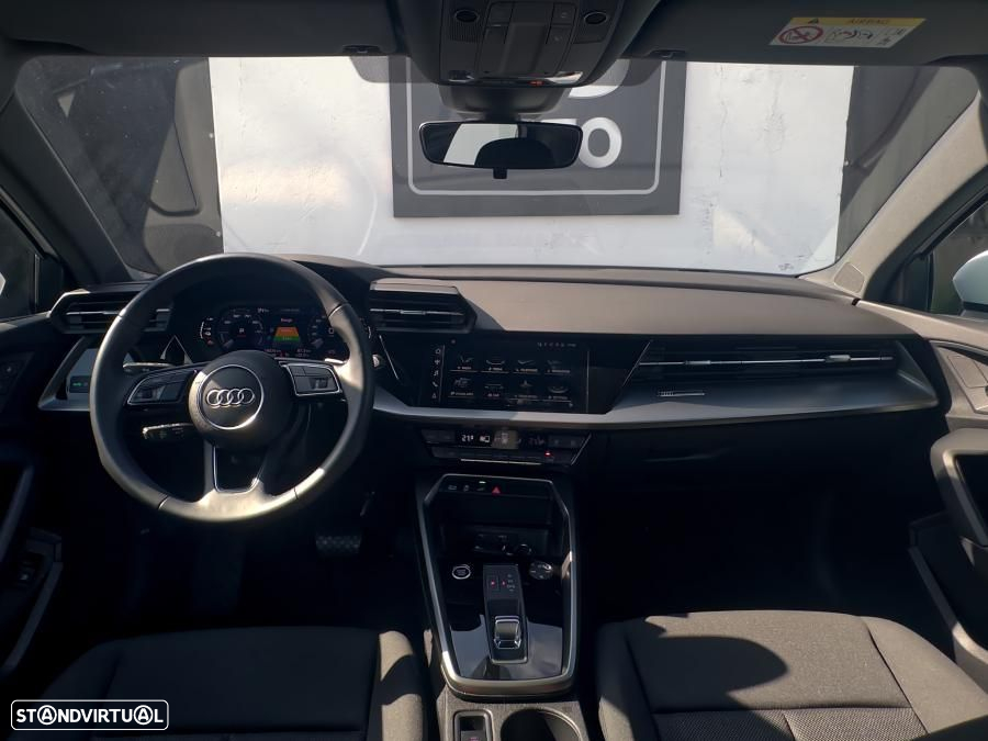 Audi A3 Sportback 40 TFSIe S tronic - 13