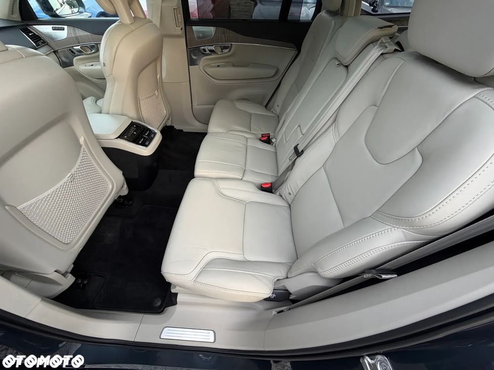 Volvo XC 90 B5 D AWD Geartronic Inscription - 34