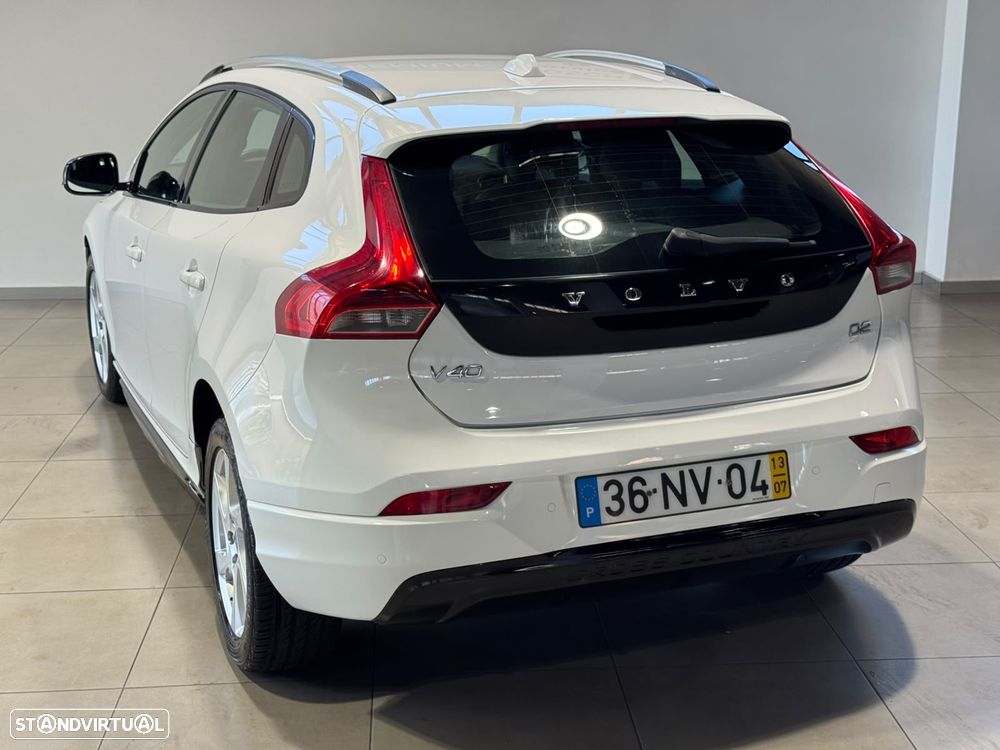 Volvo V40 1.6 D2 Eco Momentum - 8