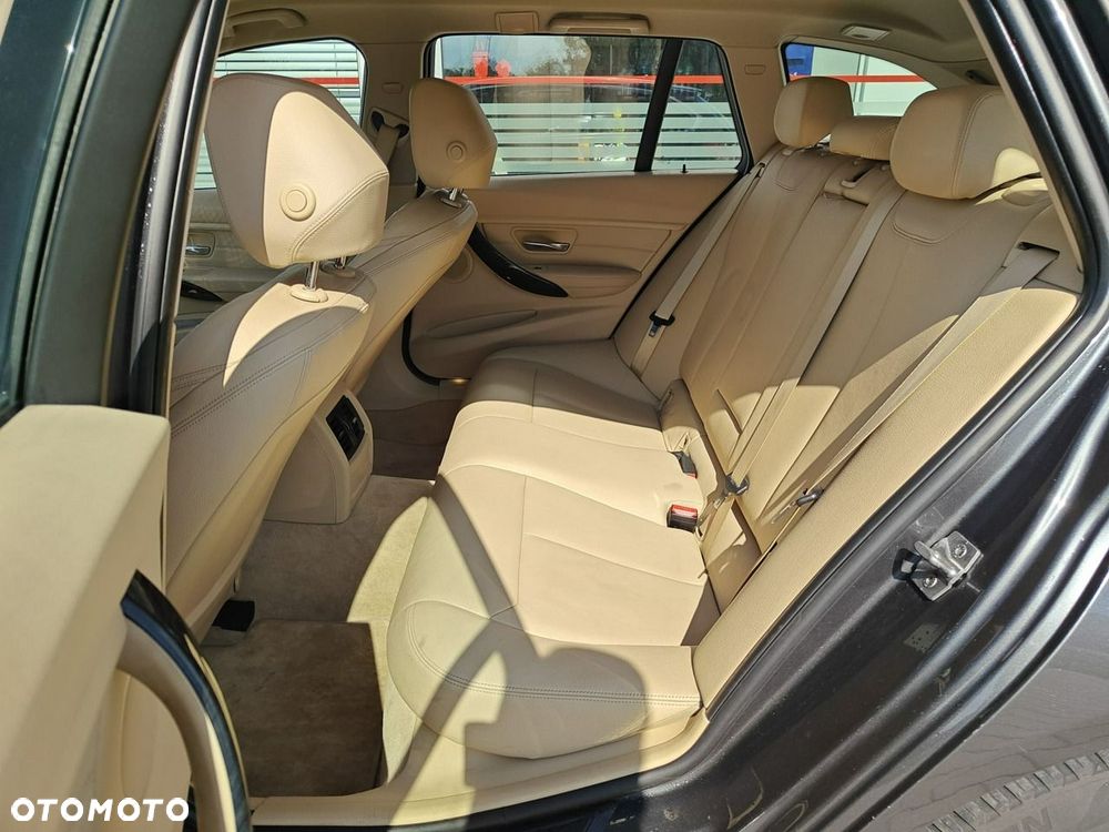 BMW Seria 3 - 17