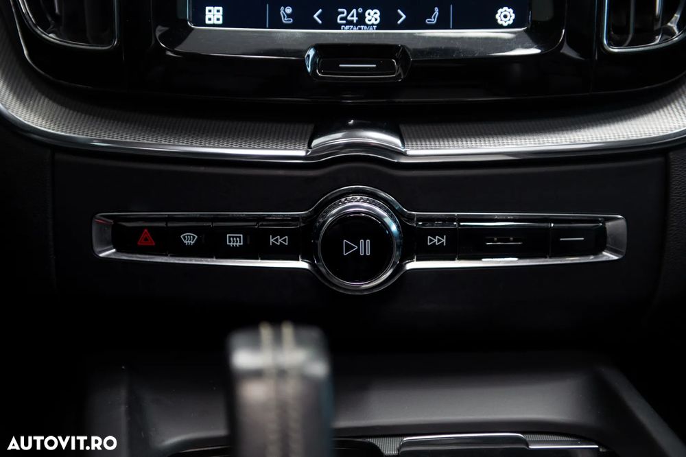 Volvo XC 60 T8 Twin Engine AWD Inscription - 24