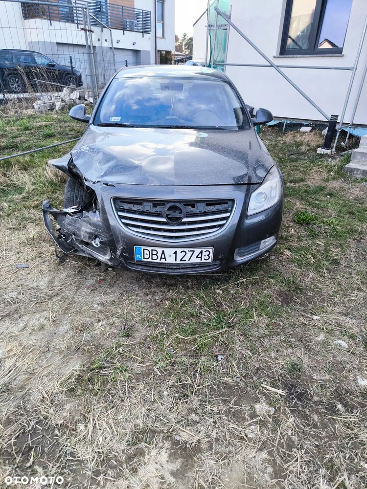 Opel Insignia 2.0 T Cosmo 4x4 - 2
