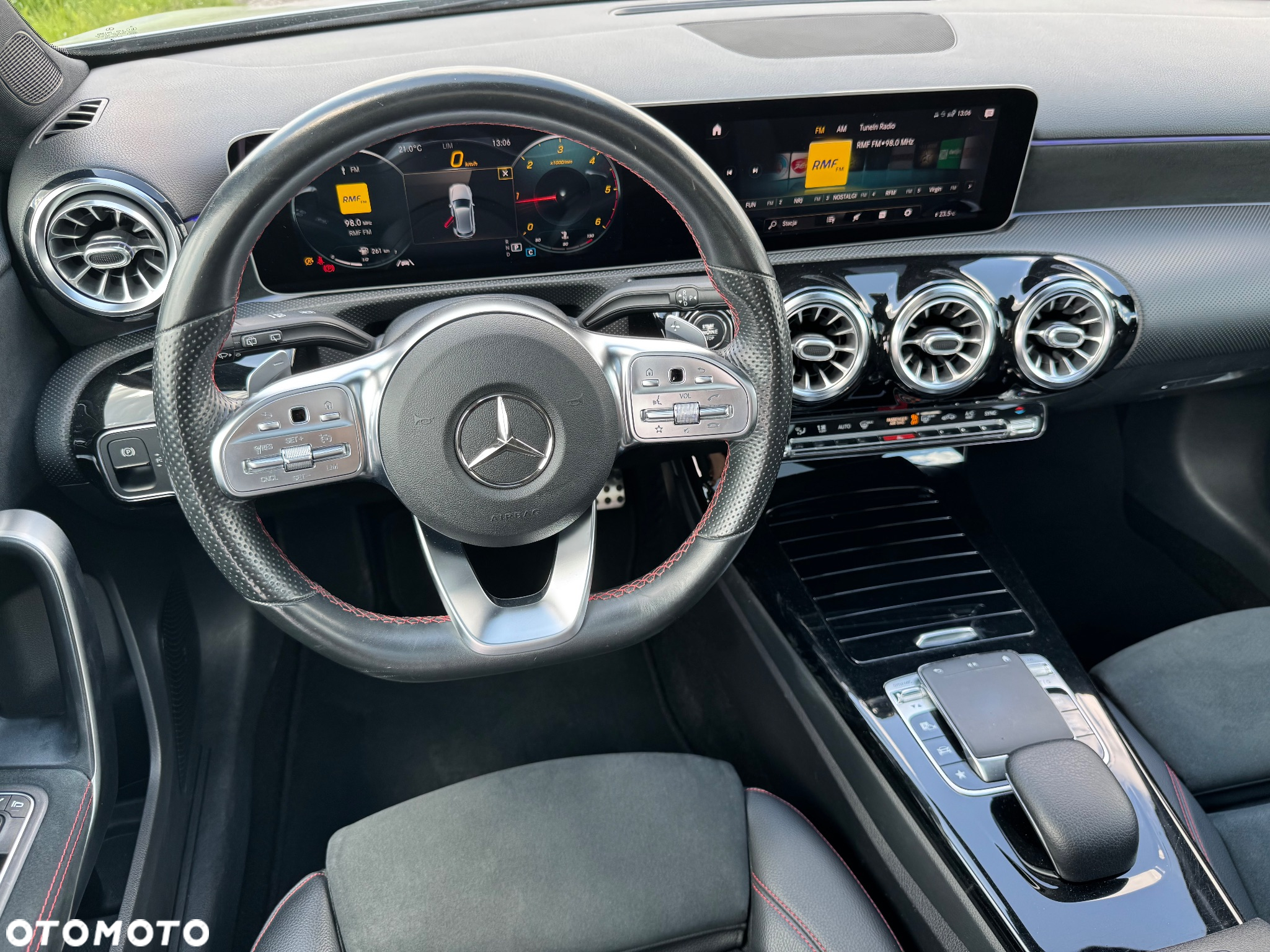 Mercedes-Benz Klasa A 180 d 7G-DCT AMG Line - 30