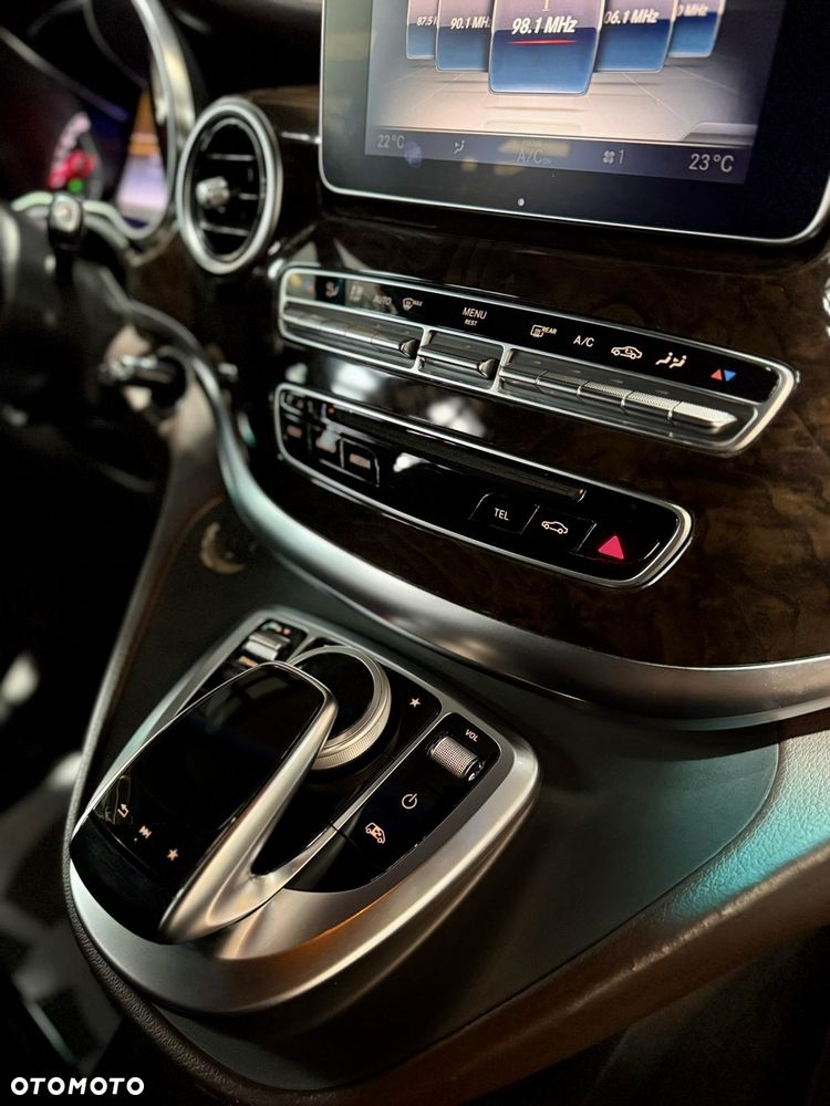 Mercedes-Benz Klasa V 300 d 9G-Tronic (d³ugi) - 29