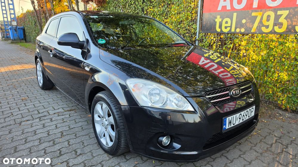 Kia Ceed - 19