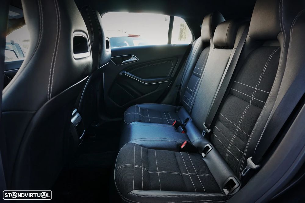 Mercedes-Benz CLA 200 Shooting Brake (CDI) d Urban - 16