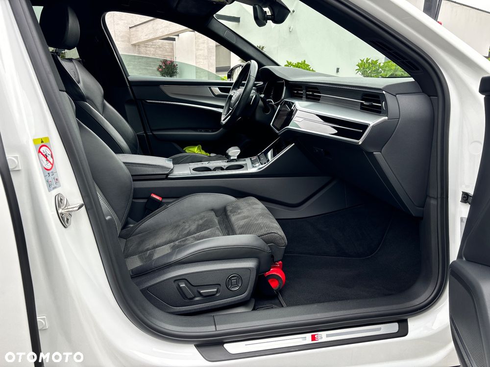Audi S6 Limousine - 25