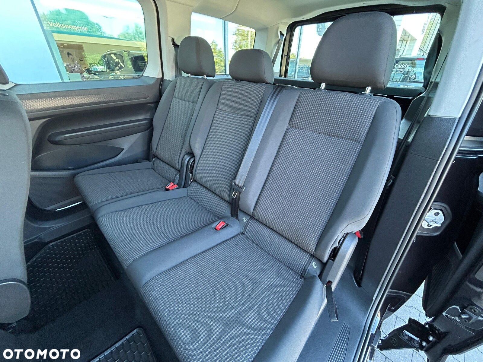 Volkswagen Caddy Maxi 2.0 TDI - 16