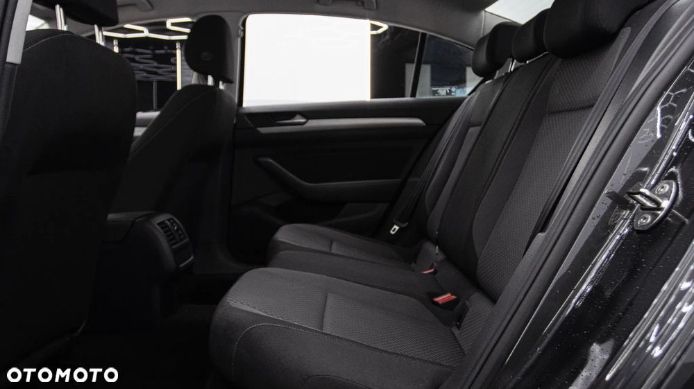 Volkswagen Passat 1.5 TSI EVO Essence - 15