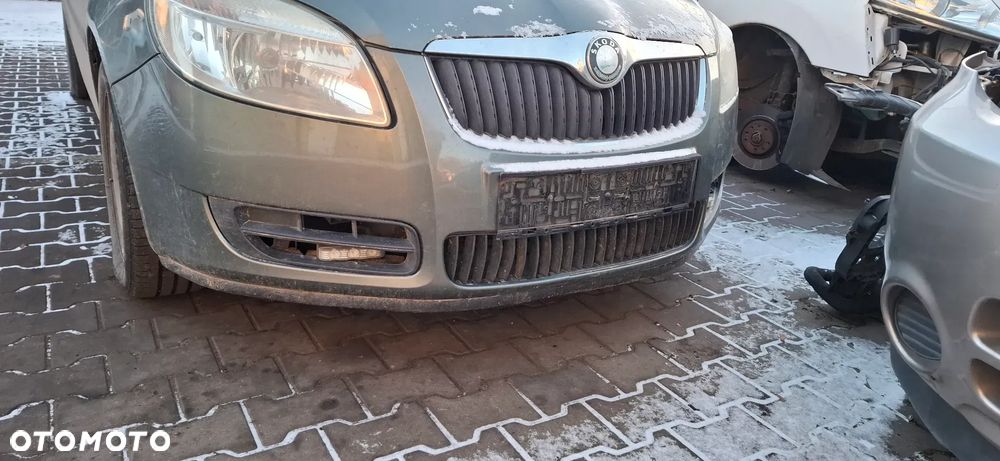 Skoda Roomster atrapa grila - 1