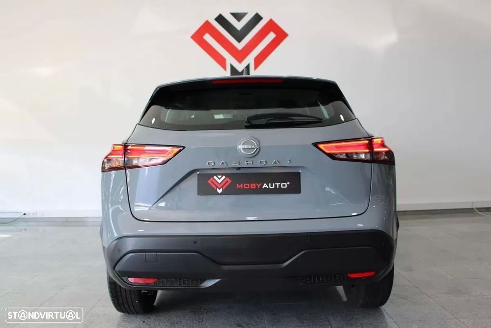 Nissan Qashqai 1.3 DIG-T N-GO Xtronic - 24