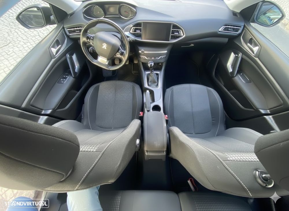 Peugeot 308 PureTech 110 Active Pack - 12