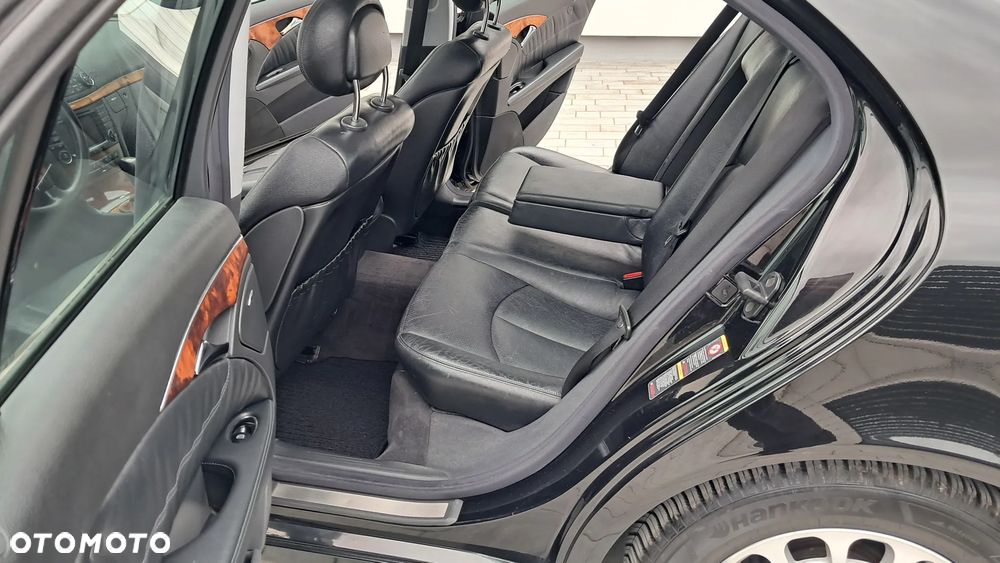 Mercedes-Benz Klasa E 320 CDI Elegance - 3