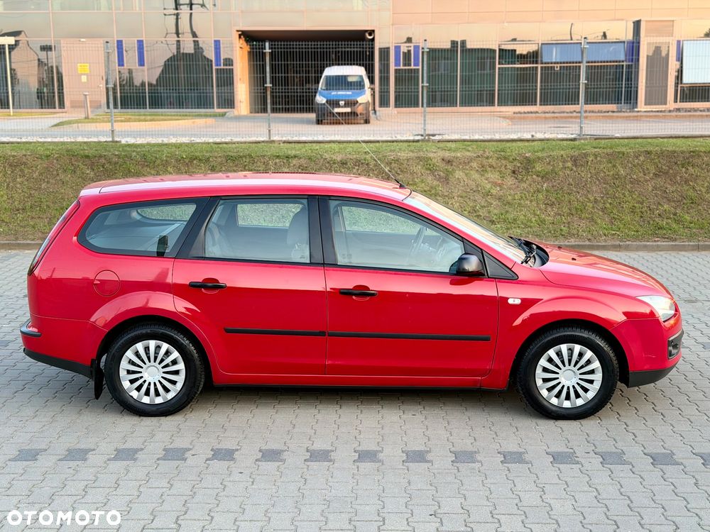 Ford Focus 1.6 TDCi Trend - 6