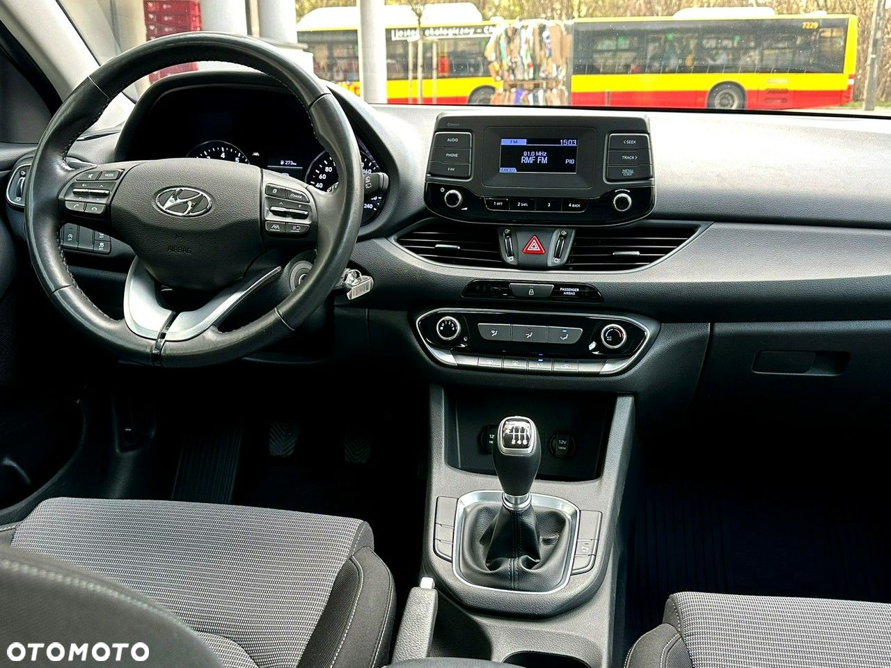 Hyundai i30 1.5 DPI Classic + - 20