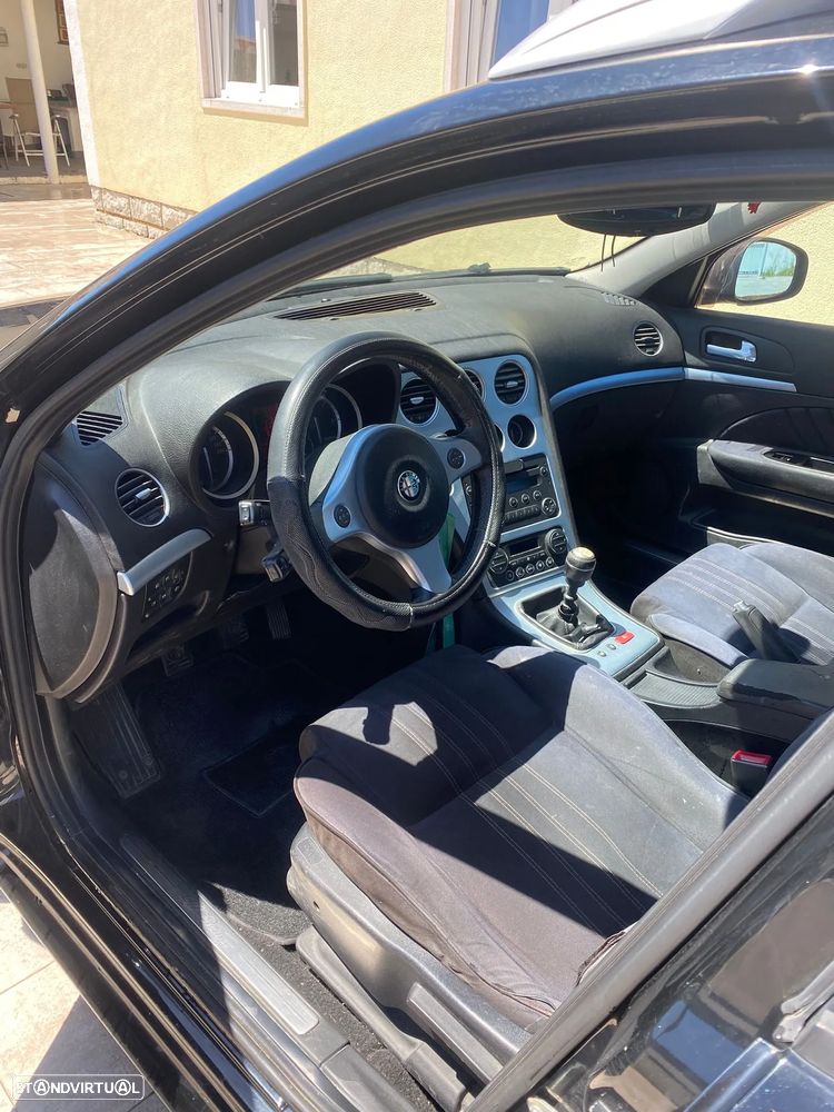 Alfa Romeo 159 Sportwagon 1.9 JTDm 8V - 9