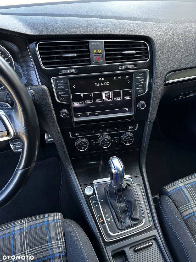 Volkswagen Golf 1.4 GTE Plug-In-Hybrid DSG - 13