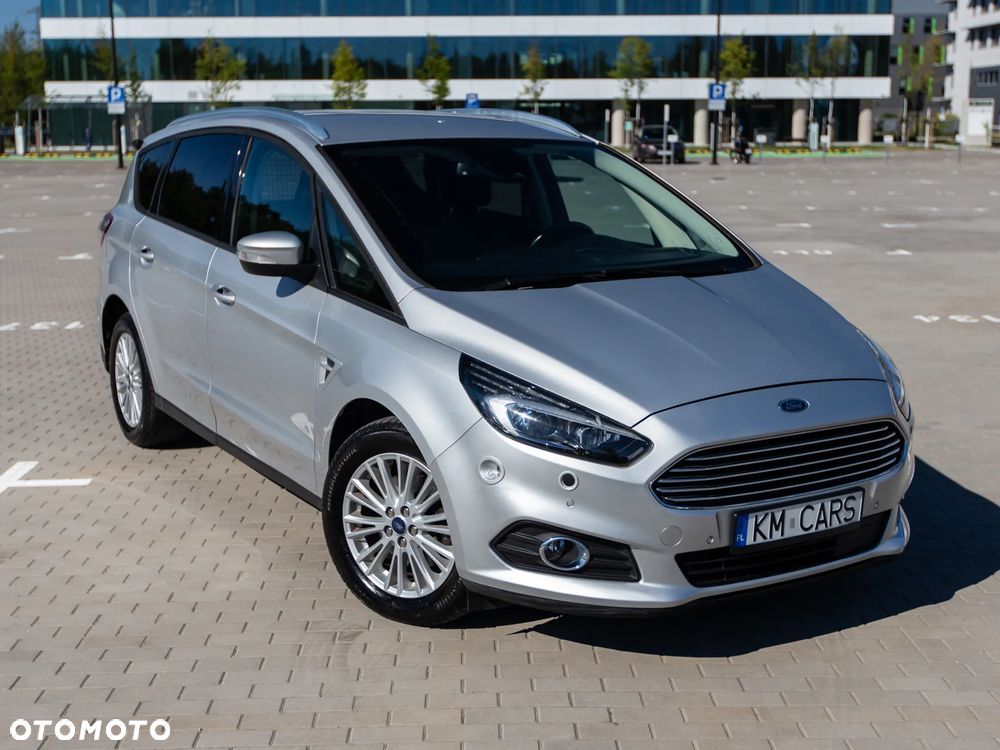 Ford S-Max - 8