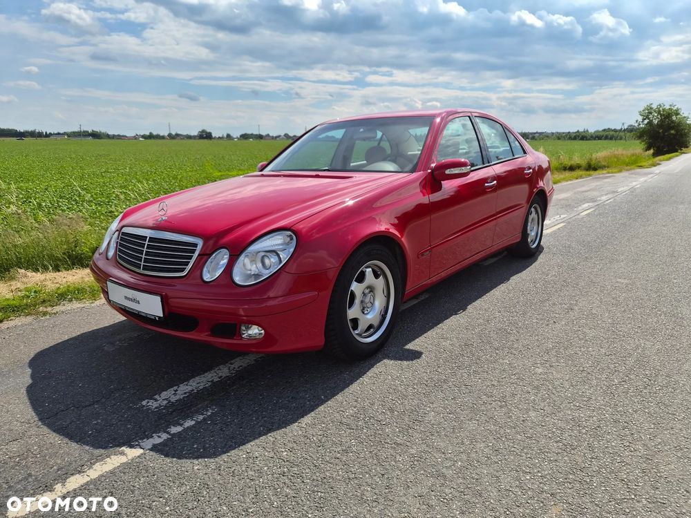 Mercedes-Benz Klasa E 320 Classic - 16